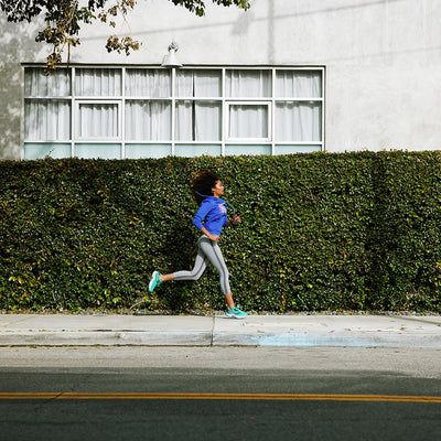 การออกกำลังกายแบบ Weight training VS Cardio  แตกต่างกันอย่างไร - Rev Online