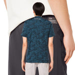OAKLEY SKULL ENDEAVOR MOCK SHIRT เสื้อแขนสั้นผู้ชาย - Rev Online