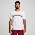 SAUCONY - STOPWATCH GRAPHIC SHORT SLEEVE Men - Rev Online